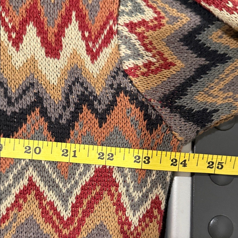 Men's Chevron Pattern Crewneck Sweater - Picture 6 of 7